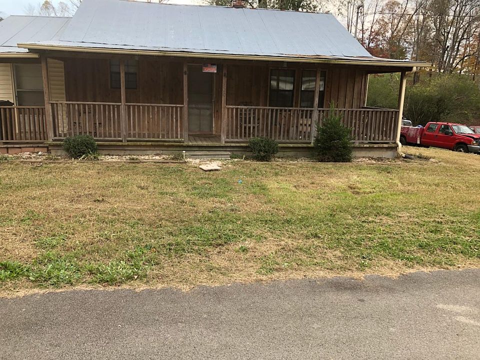 1st image of 3520 Garner Cir