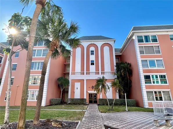 6960 20th Ave N APT 301, Saint Petersburg, FL 33710