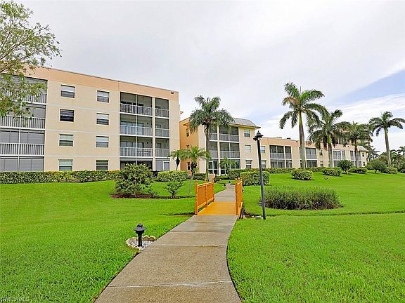 3rd image of 137 S Collier Blvd #D506e