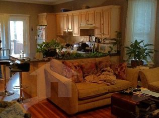 98 Prospect St #2, Somerville, MA 02143