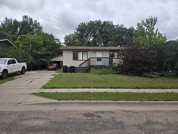 4th image of 4425 Colt Ln
