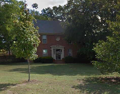 2nd image of 7112 N Lake Dr