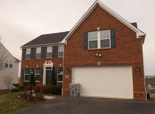 546 Cortland Dr, Finleyville, PA