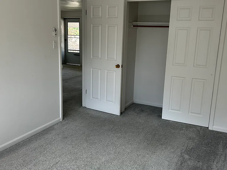 1614 Violet St #4 — Photo 9