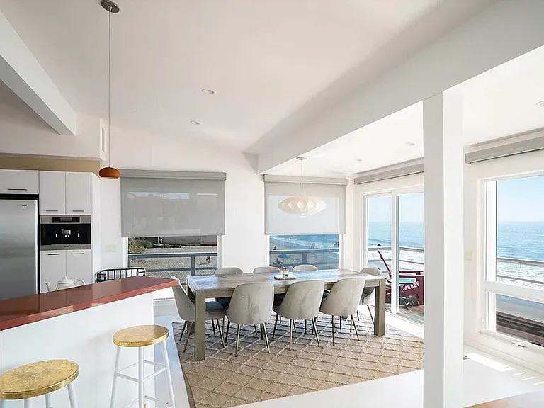24742 Malibu Rd — Photo 17
