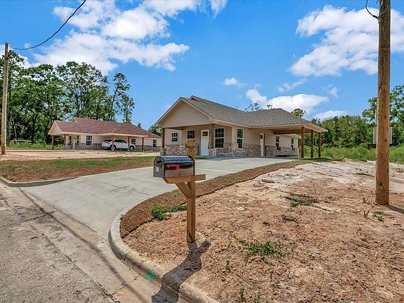4th image of 3506 Brookhollow Dr