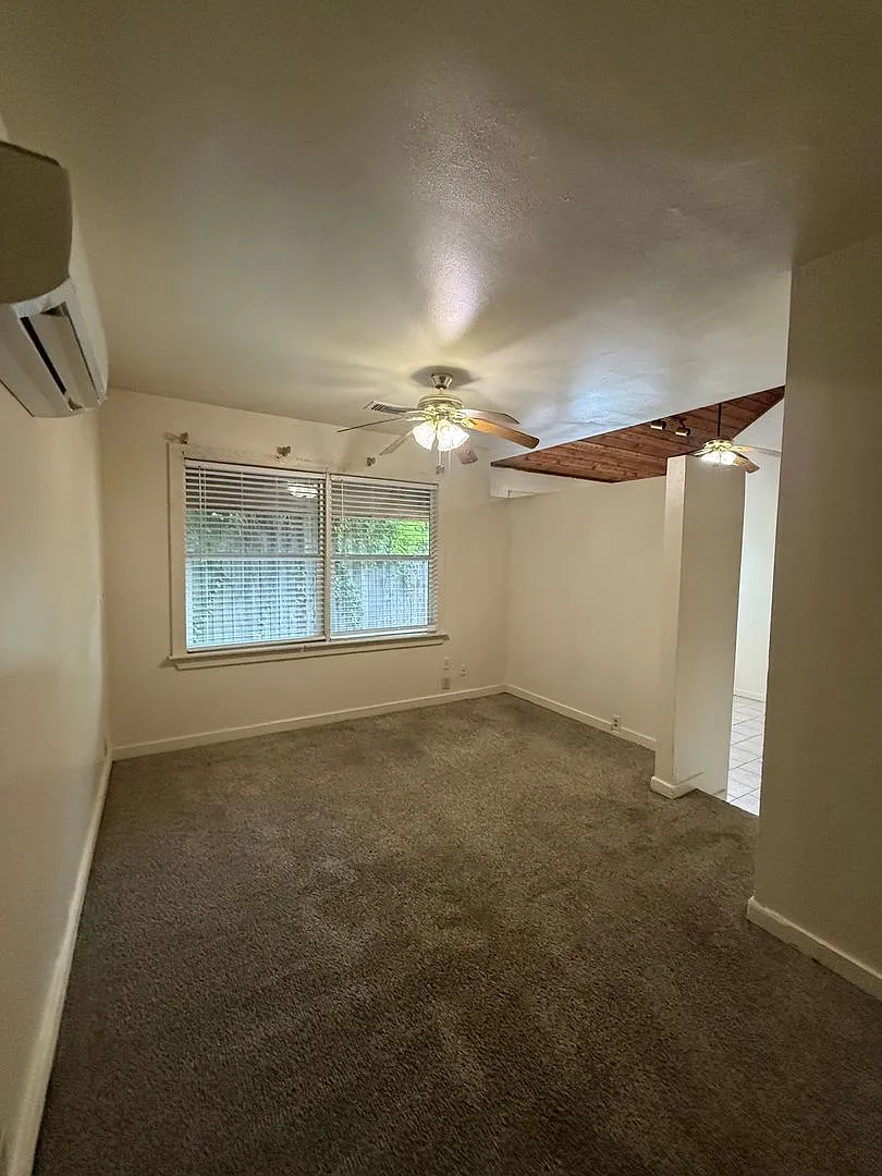 Great Move in Studio. Ready to be your new Home at an affordable price and great location. — Photo 4