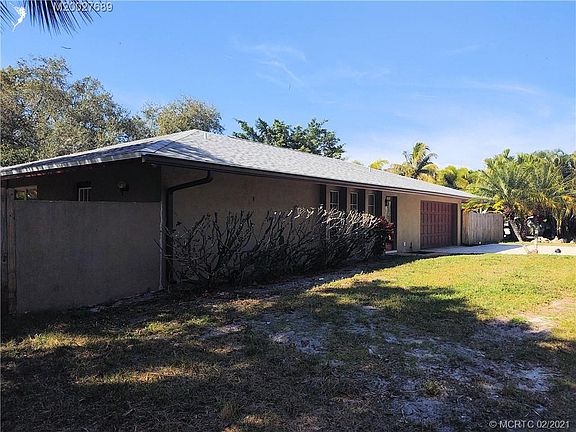 2nd image of 2864 SW Boatramp Ave