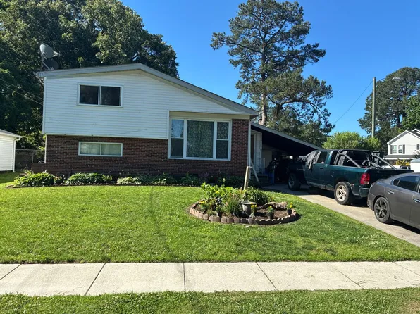 4501 Larkin St, Norfolk, VA 23513