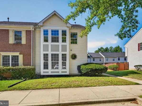 5306 Stoney Meadows Dr, District Heights, MD 20747
