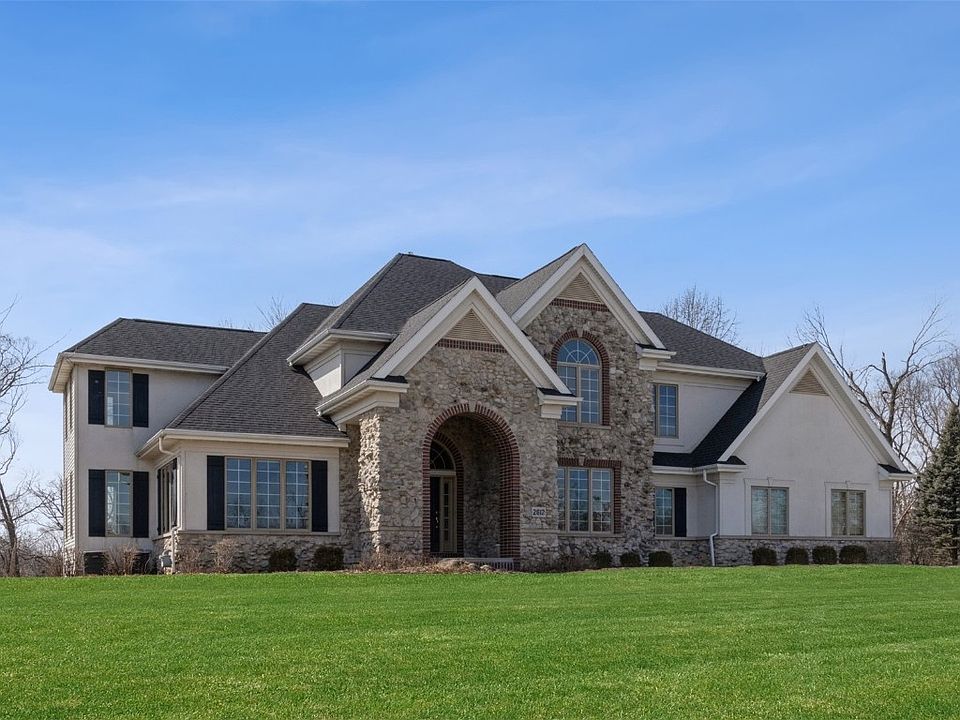 1st image of 2612 Diamondwood Dr SE
