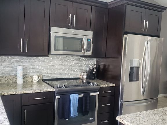 3rd image of 115 Cheltenham Pl