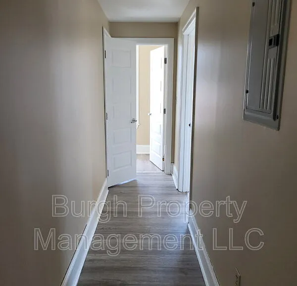 1009 Penn Ave #32 — Photo 6