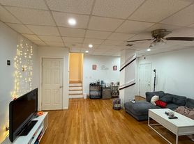 29 Fleet St, Boston, MA