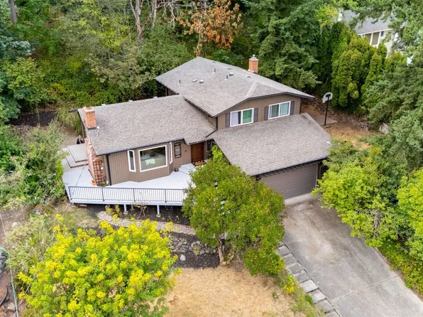 106 66th Avenue E, Fife, WA 98424