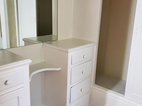 5th image of 454 S Catalina St APT 212