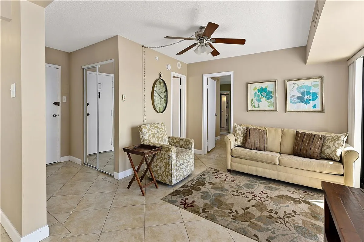 1 bed, 802 sqft, $1,000 — Photo 4