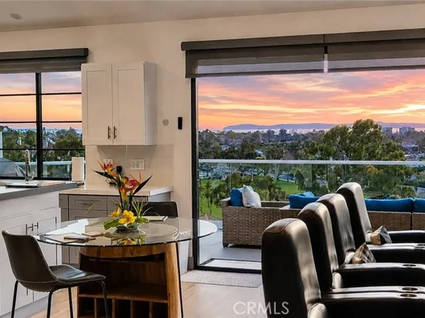17 Monaco #12, Newport Beach, CA 92660