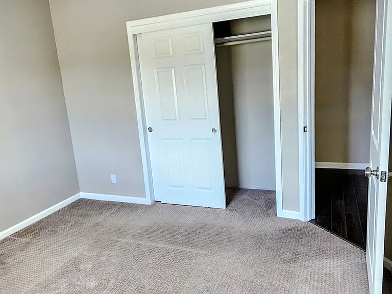 58064 Bonanza Dr — Photo 32