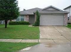 1st image of 2820 Bluffs Ct