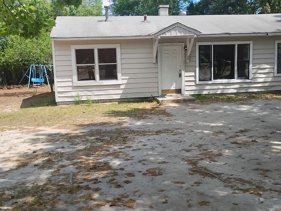 4th image of 1943 Moore Rd
