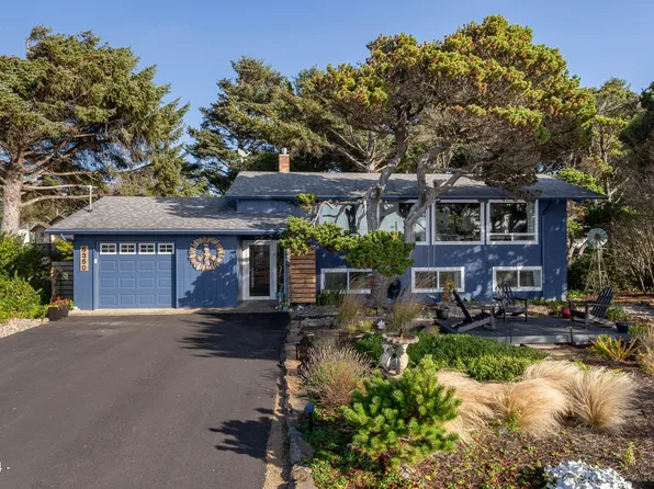 5350 El Mirador Way, Lincoln City, OR 97367