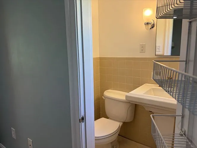 301 Rowland Dr — Photo 27