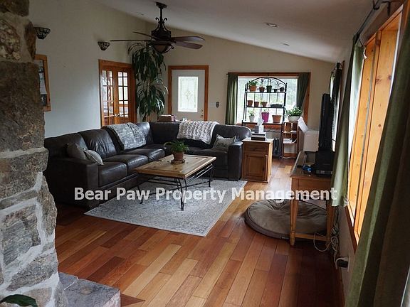 5th image of 32174 Upper Bear Creek Rd