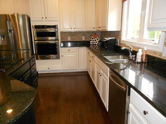 5th image of 14849 Cool Springs Blvd