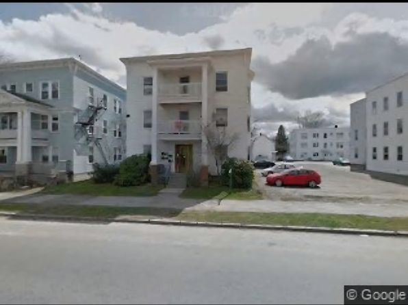 179 College St APT 3