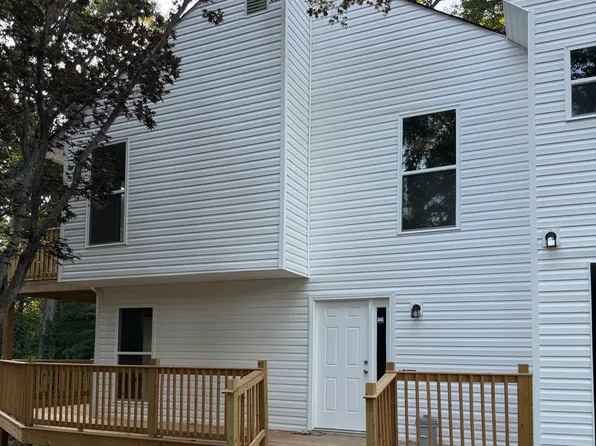 6008 Hedgerow Cir, Clemmons, NC 27012
