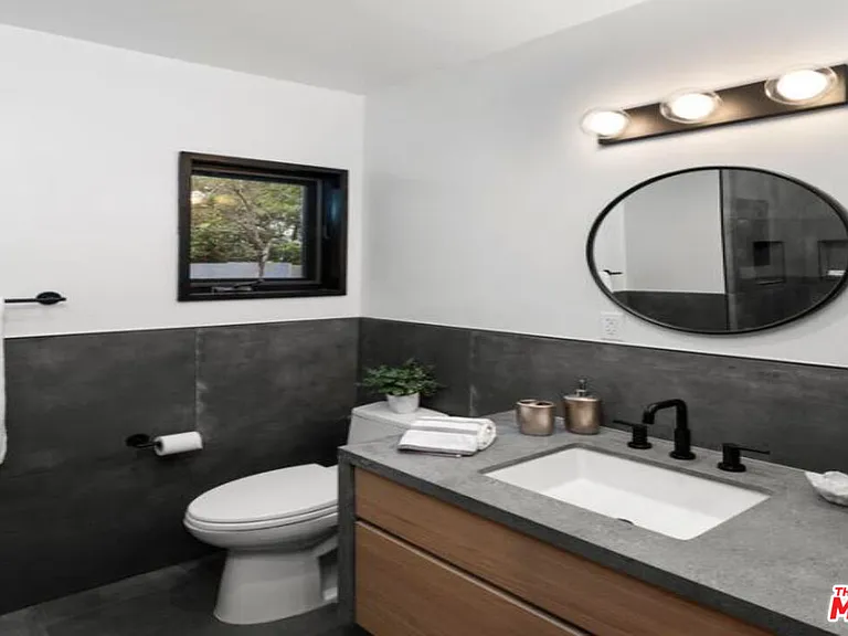 3936 Farley Ct — Photo 17