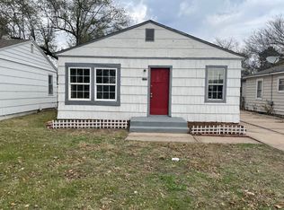 1722 E 2nd Ave, Hutchinson, KS 67501