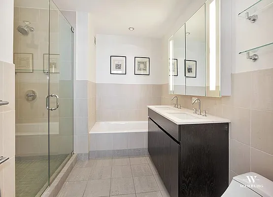 Sold by Warburg | media 5