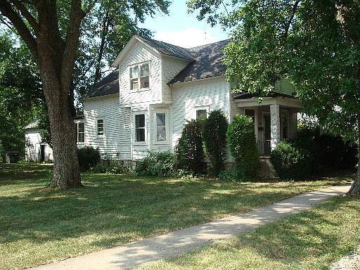 1st image of 6525 W 174th St