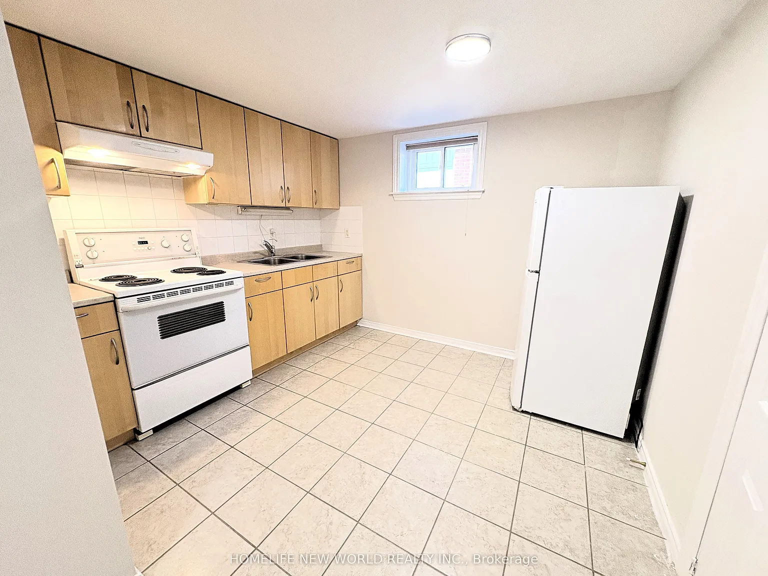 98 Newton Dr #Basement photo 1