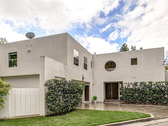 3rd image of 1230 Rubio Vista Rd