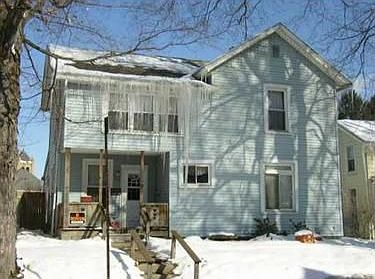 2nd image of 38 Plum St