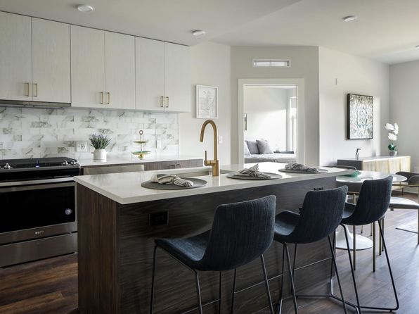 277 Baldwin St APT 325