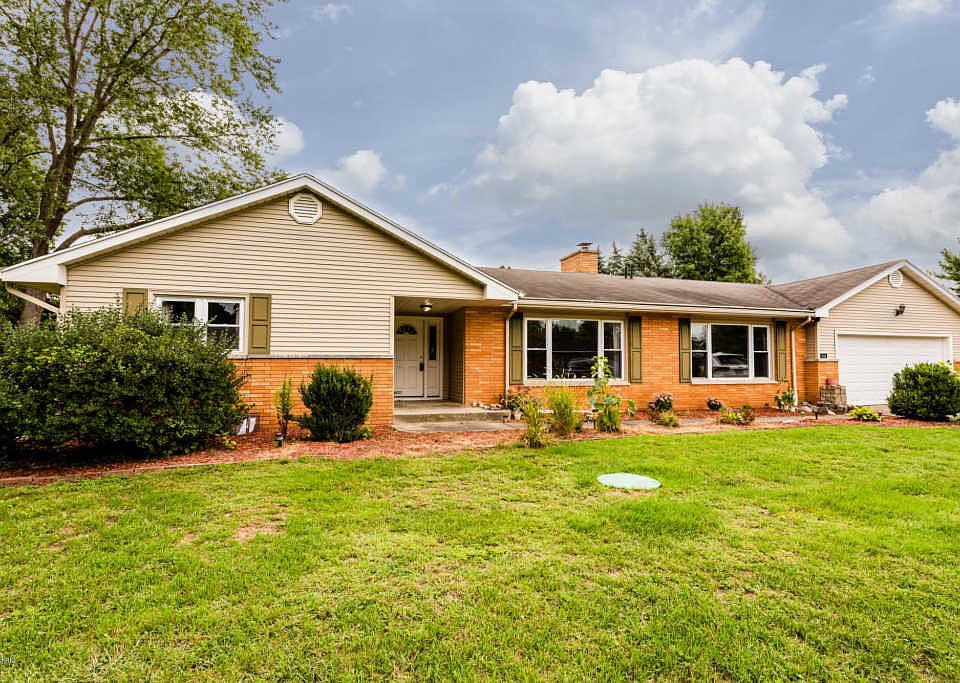 1st image of 8753 Meadowlark Ln