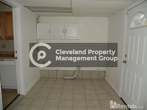 3rd image of 4243 Larkspur Ln