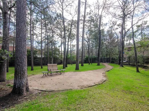 34 Kingscote Way, The Woodlands, TX 77382