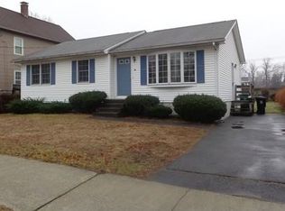 40 Auburn St, Chicopee, MA 01013
