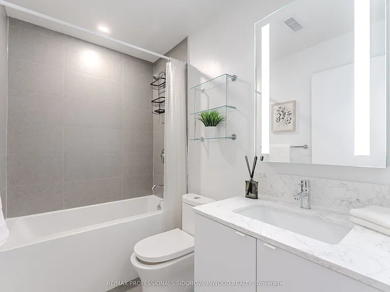 270 Dufferin St #515 — Photo 20