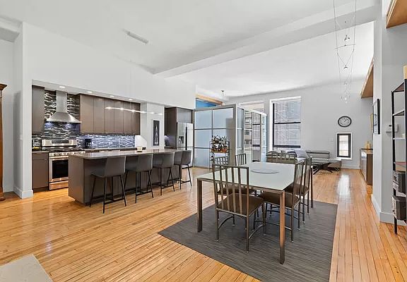2nd image of 65 W 13th St APT 5B