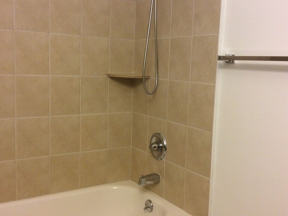 1st image of 22813 Overlake St