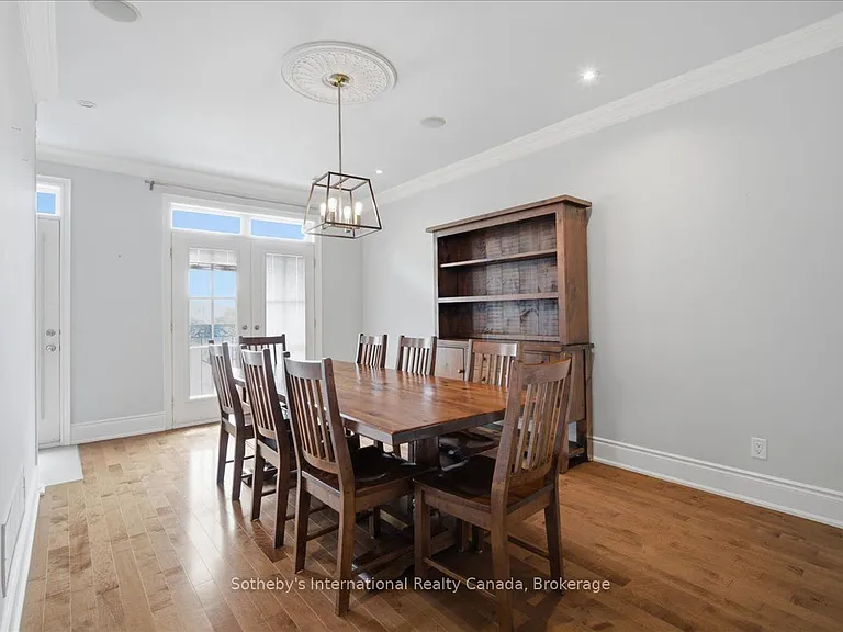 339 Randall St — Photo 20
