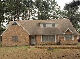 307 Hummingbird Trl, Atlanta, TX 75551