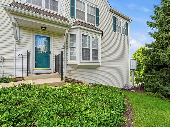 3rd image of 402 Arboretum Dr #78