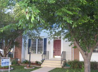 9744 Cheshire Ridge Cir, Manassas, VA 20110